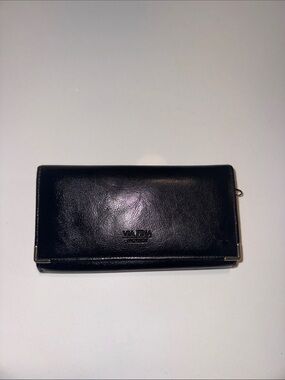 Calvin Klein Black Leather Trifold Wallet with Card Windows